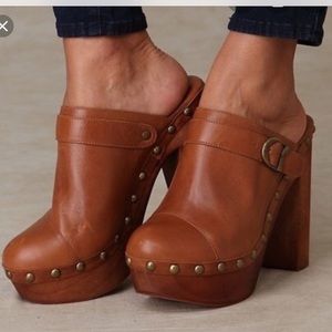 Charli c Woodies by Jeffrey Campbell clogs